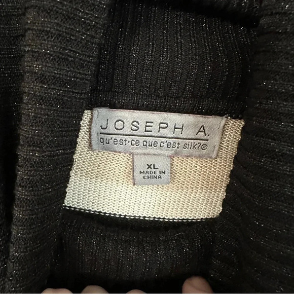 Joseph A Women's Black, Red, Gold, Striped Long Sleeve Turtle Neck Size XL GUC - Picture 4 of 9